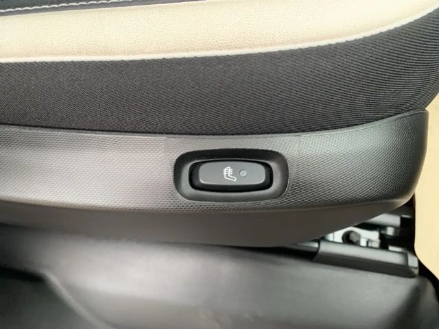 Renault Twingo E-Tech Techno