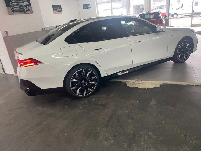 BMW 540 540d M-Sport Sedan xDrive