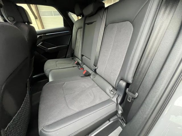 Audi Q3 40 TFSI Quattro S-Line Sportback