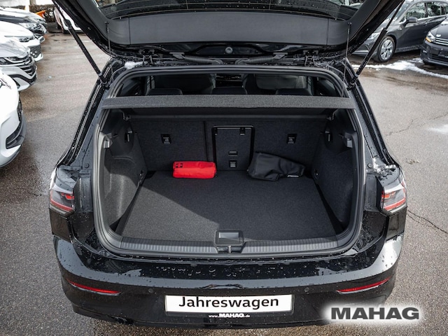 Volkswagen Golf 1.5 eTSI Golf VIII IQ.Drive