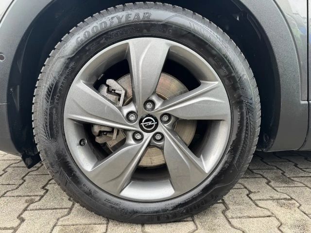 Opel Grandland X 1.6 Turbo
