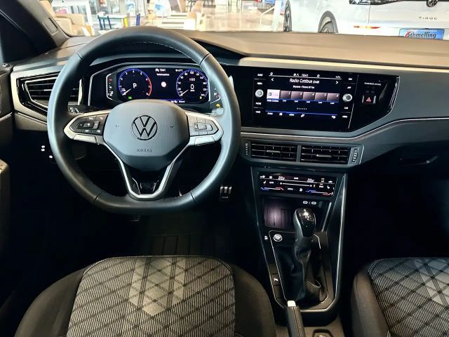 Volkswagen Taigo 1.0 TSI DSG R-Line