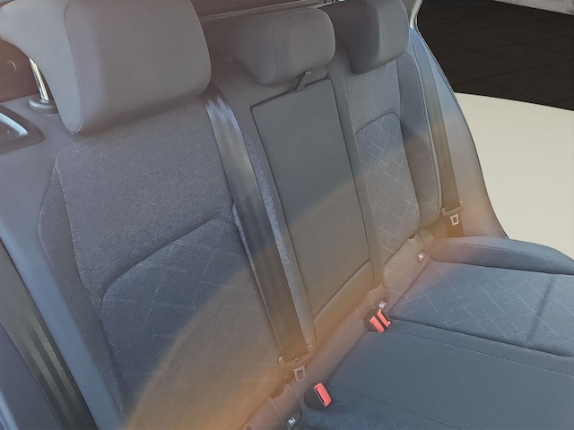 Volkswagen Golf Life Variant