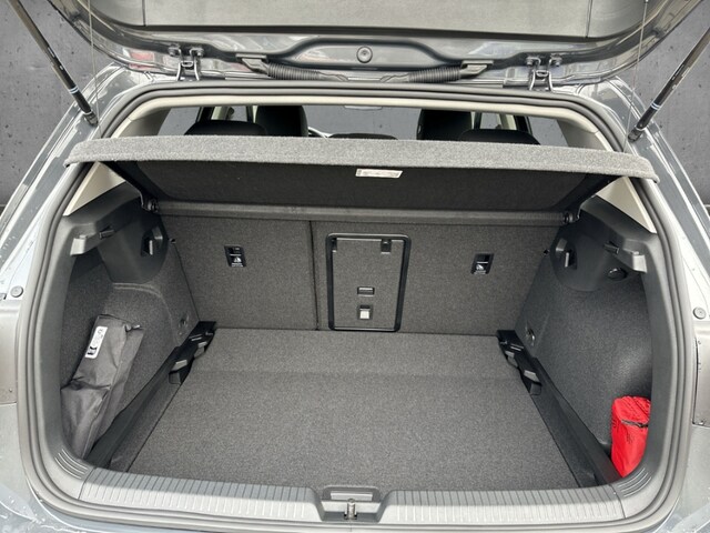 Volkswagen Golf 1.5 TSI Golf VIII Life