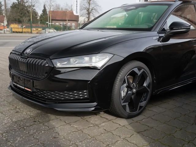 Skoda Superb 2.0 TDI Combi Sportline