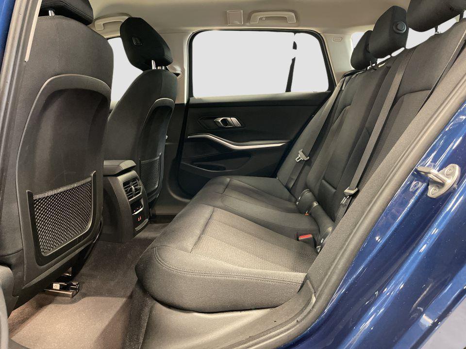 BMW 320 320e Touring xDrive