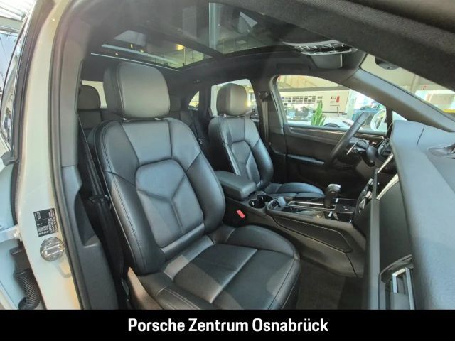 Porsche Macan Pano AHK Luft 20-Zoll BOSE 14-Wege Surround View B