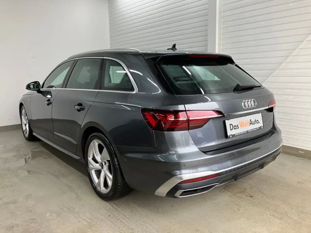 Audi A4 40 TDI Quattro S-Line