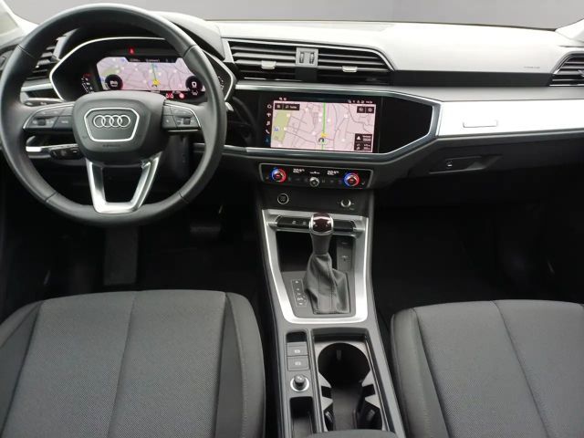 Audi Q3 35 TFSI S-Tronic