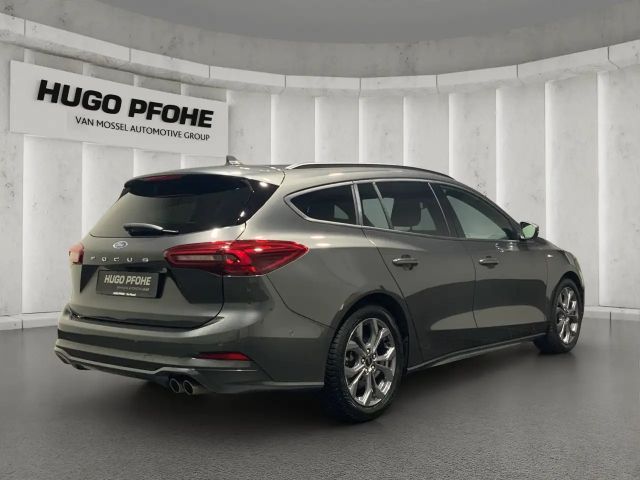 Ford Focus EcoBoost ST Line