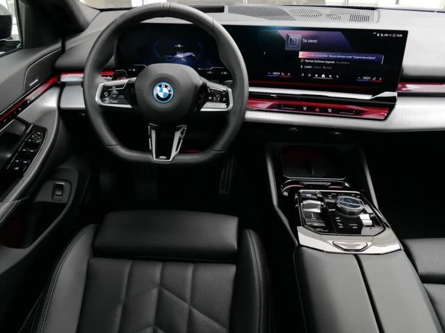 BMW i5 M-Sport Touring eDrive40