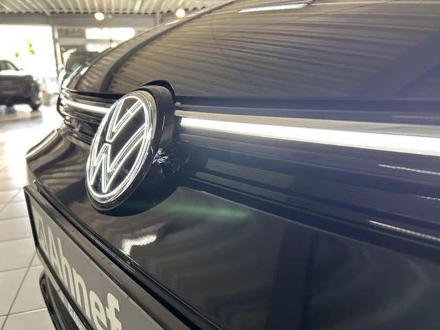 Volkswagen Golf 2.0 TDI DSG Golf VIII Style