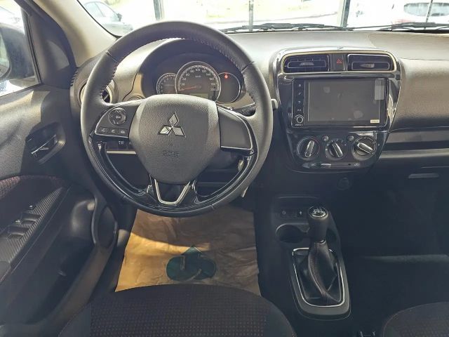 Mitsubishi Space Star Invite Star