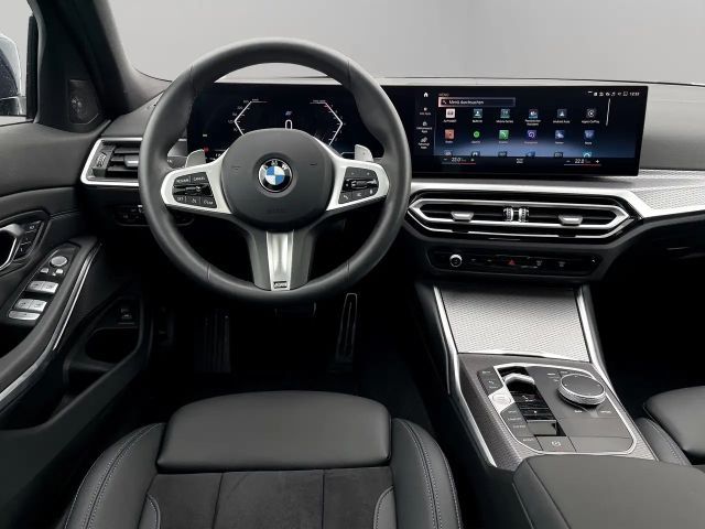 BMW 330 330i M-Sport Sedan