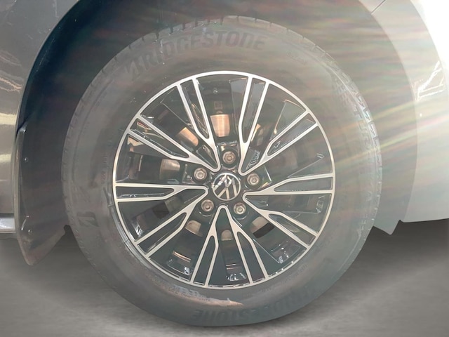 Volkswagen Multivan 2.0 TDI DSG Lang T7