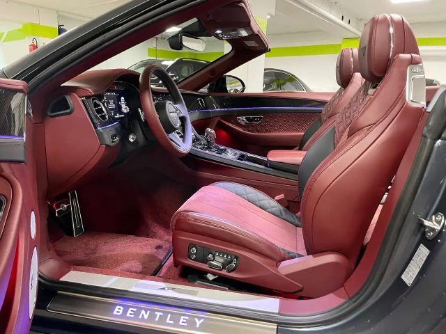 Bentley Continental GTC V8