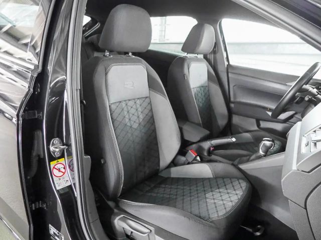 Volkswagen Taigo 1.5 TSI DSG R-Line