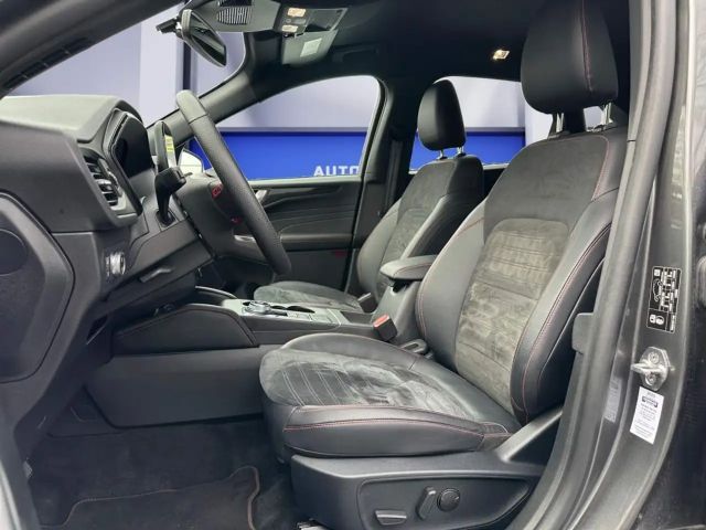 Ford Kuga Plug in Hybrid ST Line X