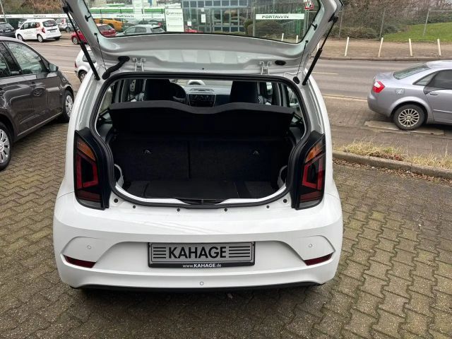 Volkswagen up! Move Move up!