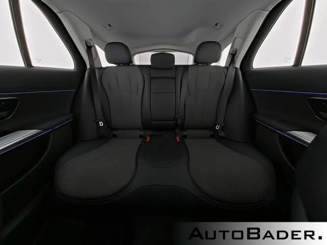 Mercedes-Benz E 220 AVANTGARDE E 220 d Estate