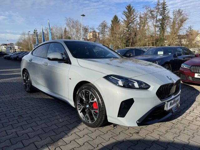 BMW 220 220d M-Sport Sedan