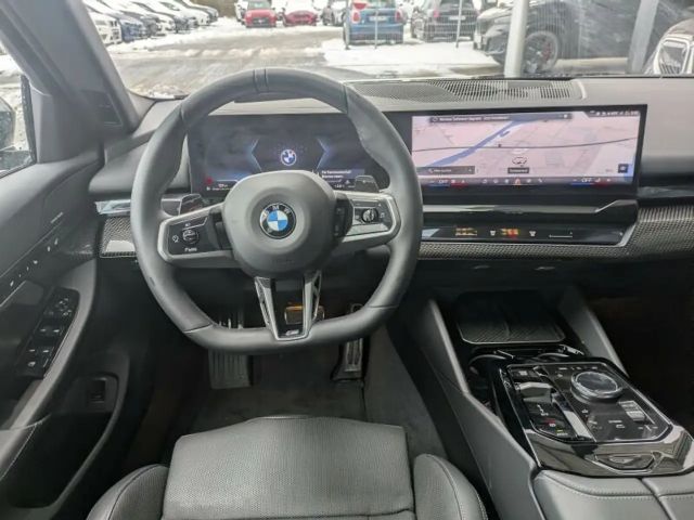 BMW 540 540d M-Sport Touring xDrive