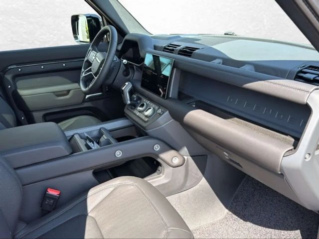 Land Rover Defender 110 AWD D250 Dynamic SE