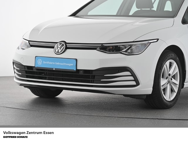 Volkswagen Golf Life Variant