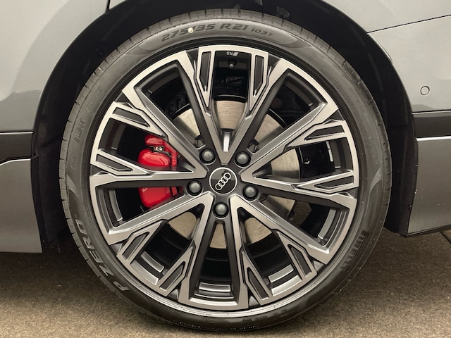 Audi A6 e-tron Avant Quattro