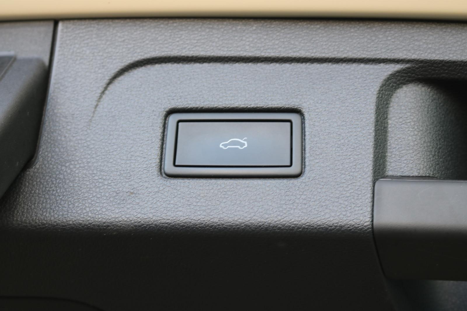 Volkswagen Touran 2.0 TDI Comfortline DSG