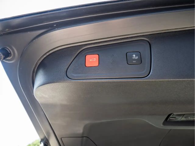 Peugeot 3008 Allure Pack EAT8