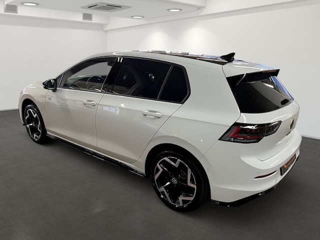 Volkswagen Golf DSG R-Line