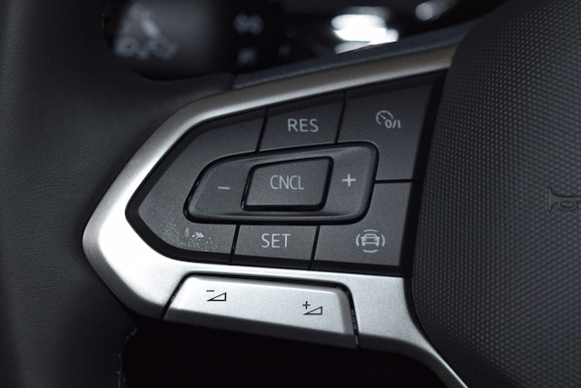 Volkswagen Polo PDC LED SHZ AppConnect Garantie