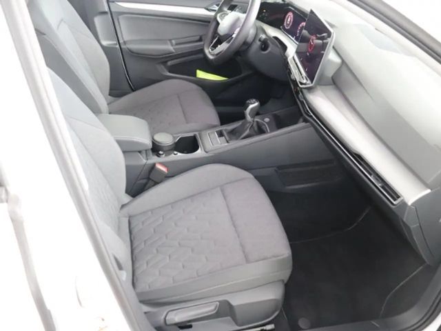 Volkswagen Golf 1.5 TSI Golf VIII