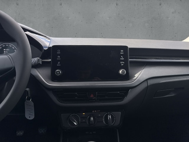 Skoda Fabia 1.0 MPI ESSENCE LED PDC Klima