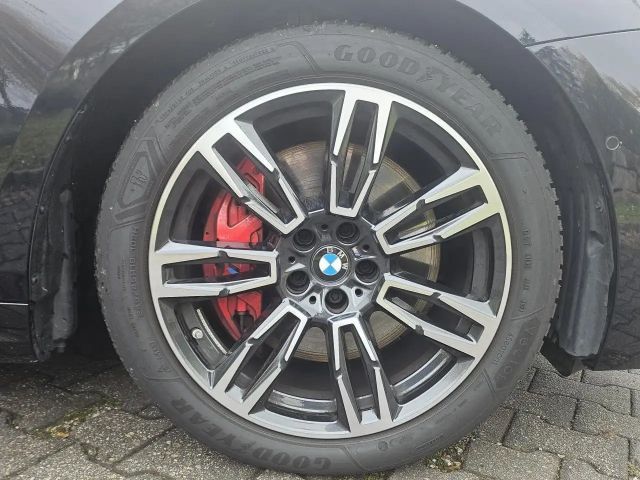 BMW 540 540d M-Sport Touring xDrive