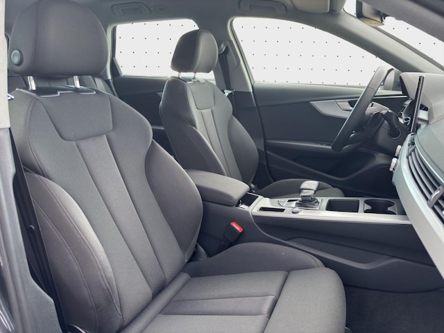 Audi A4 40 TFSI Avant S-Tronic