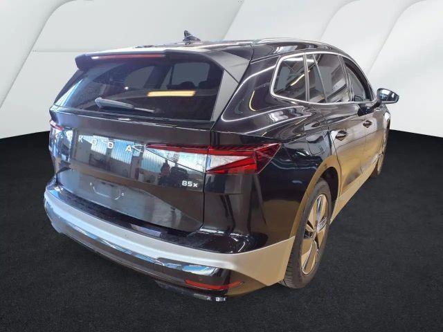 Skoda Enyaq 85x *AHK*MATRIX*WÄRME*ACC*NAVI*R-CAM*SHZ*