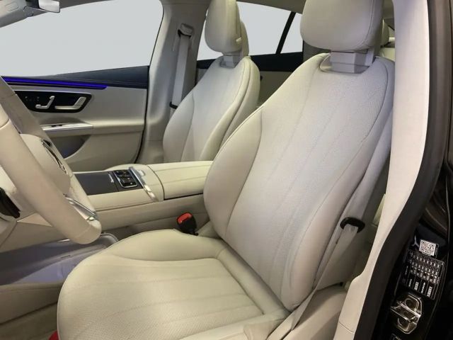 Mercedes-Benz EQE 500 Sedan