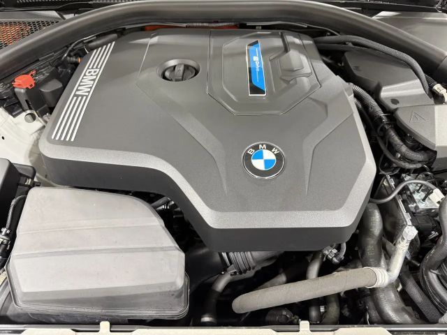 BMW 320 320e Touring