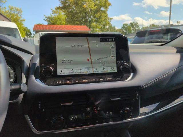 Nissan Qashqai Premiere Edition Panorama Klima ACC Navi Kamera LE