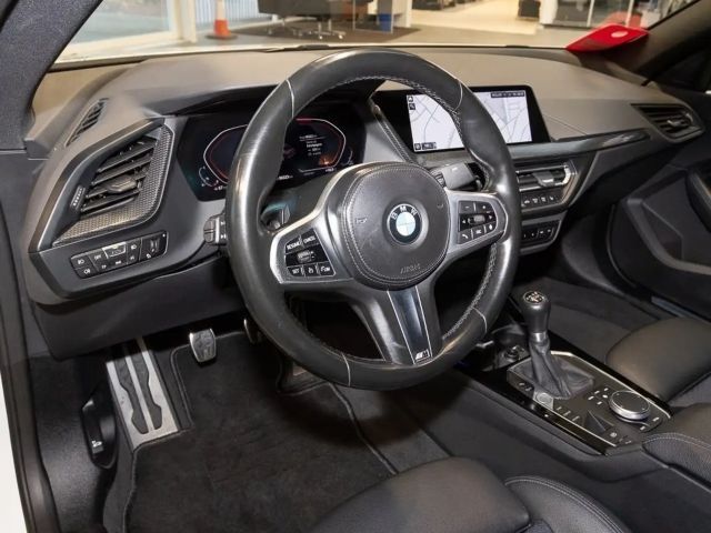 BMW 218 218i Coupé M-Sport