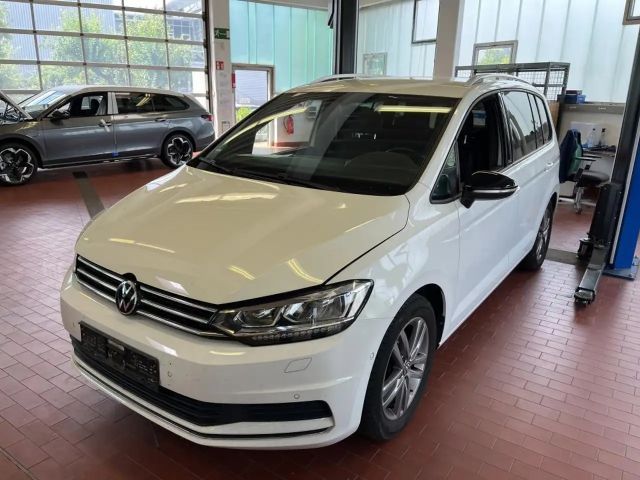 Volkswagen Touran 1.5 TSI