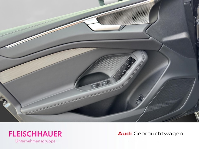 Audi A6 Avant Quattro S-Tronic