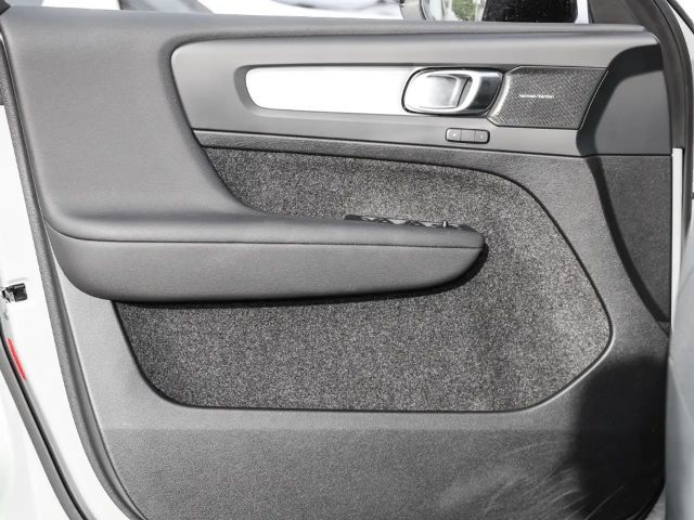 Volvo XC40 Dark Plus