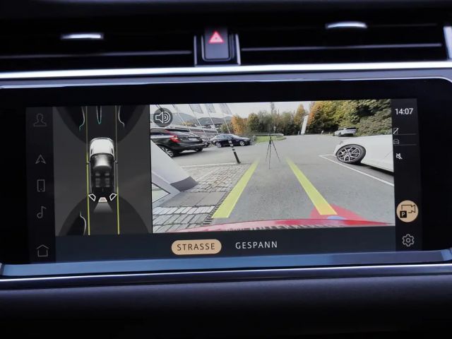 Land Rover Range Rover Evoque P300e