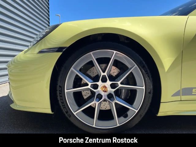 Porsche 992 Carrera Coupé Turbo