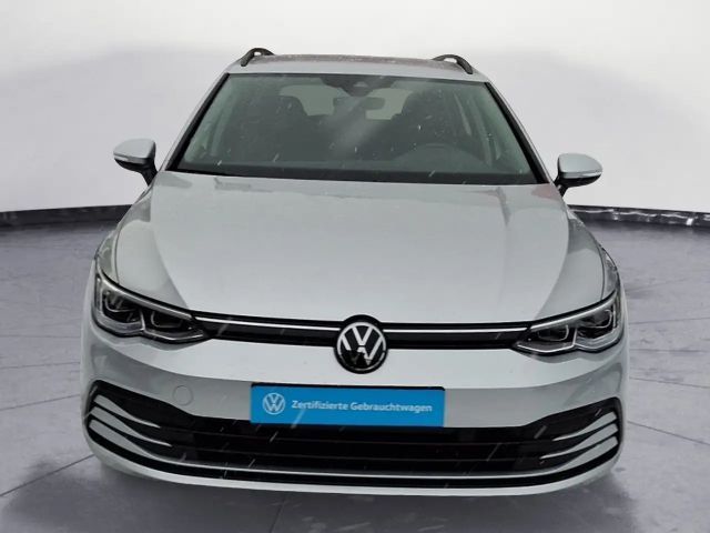 Volkswagen Golf 1.5 TSI Life Variant