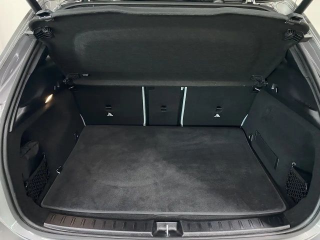 Mercedes-Benz EQA 300 4MATIC Progressive