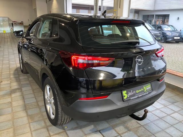 Opel Grandland X 1.6 Turbo
